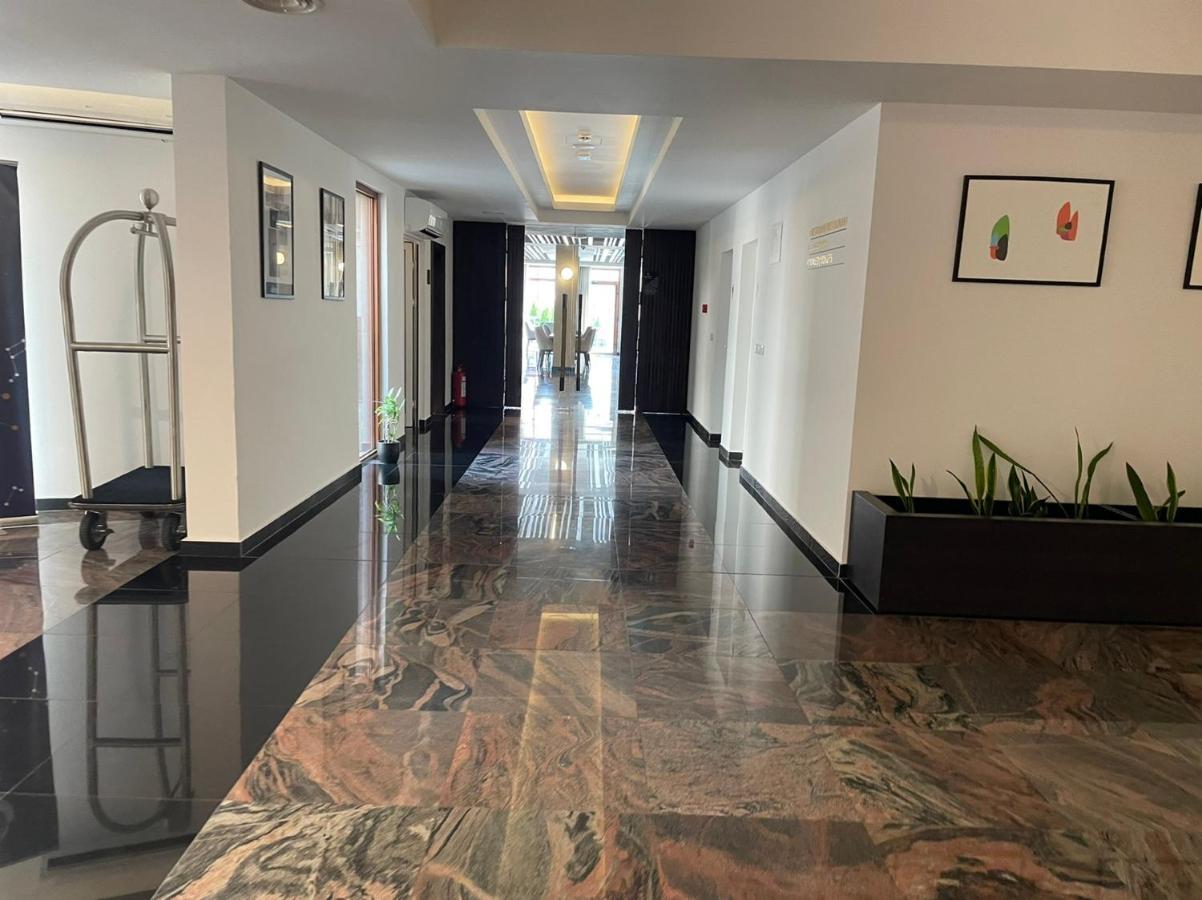 Relax Lux Daire Vrnjačka Banja Dış mekan fotoğraf