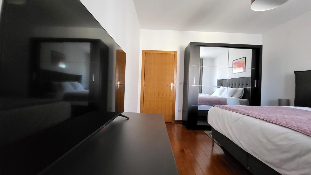 Relax Lux Daire Vrnjačka Banja Dış mekan fotoğraf